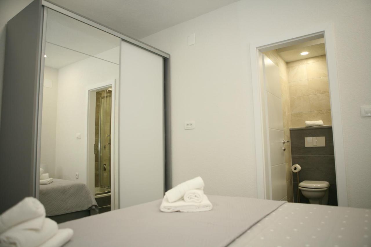 Apartments Old Town Trogir Exterior photo
