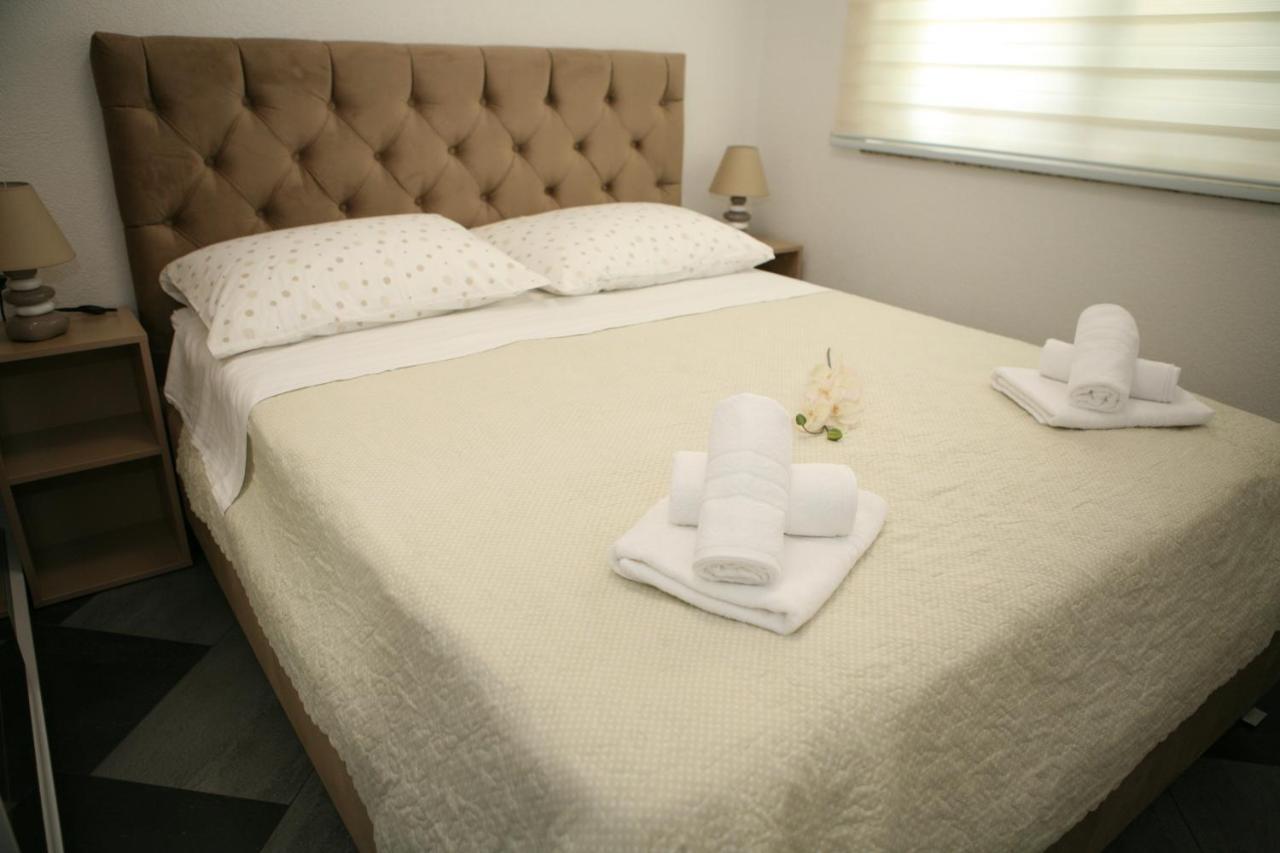 Apartments Old Town Trogir Exterior photo